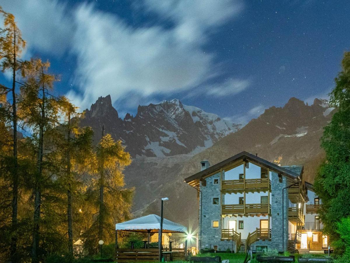 Hotel Aigle Courmayeur Eksteriør bilde