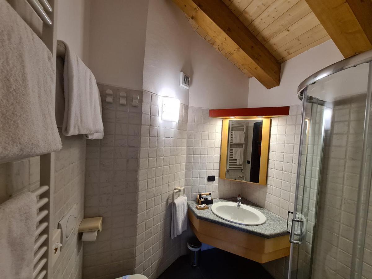 Hotel Aigle Courmayeur Eksteriør bilde
